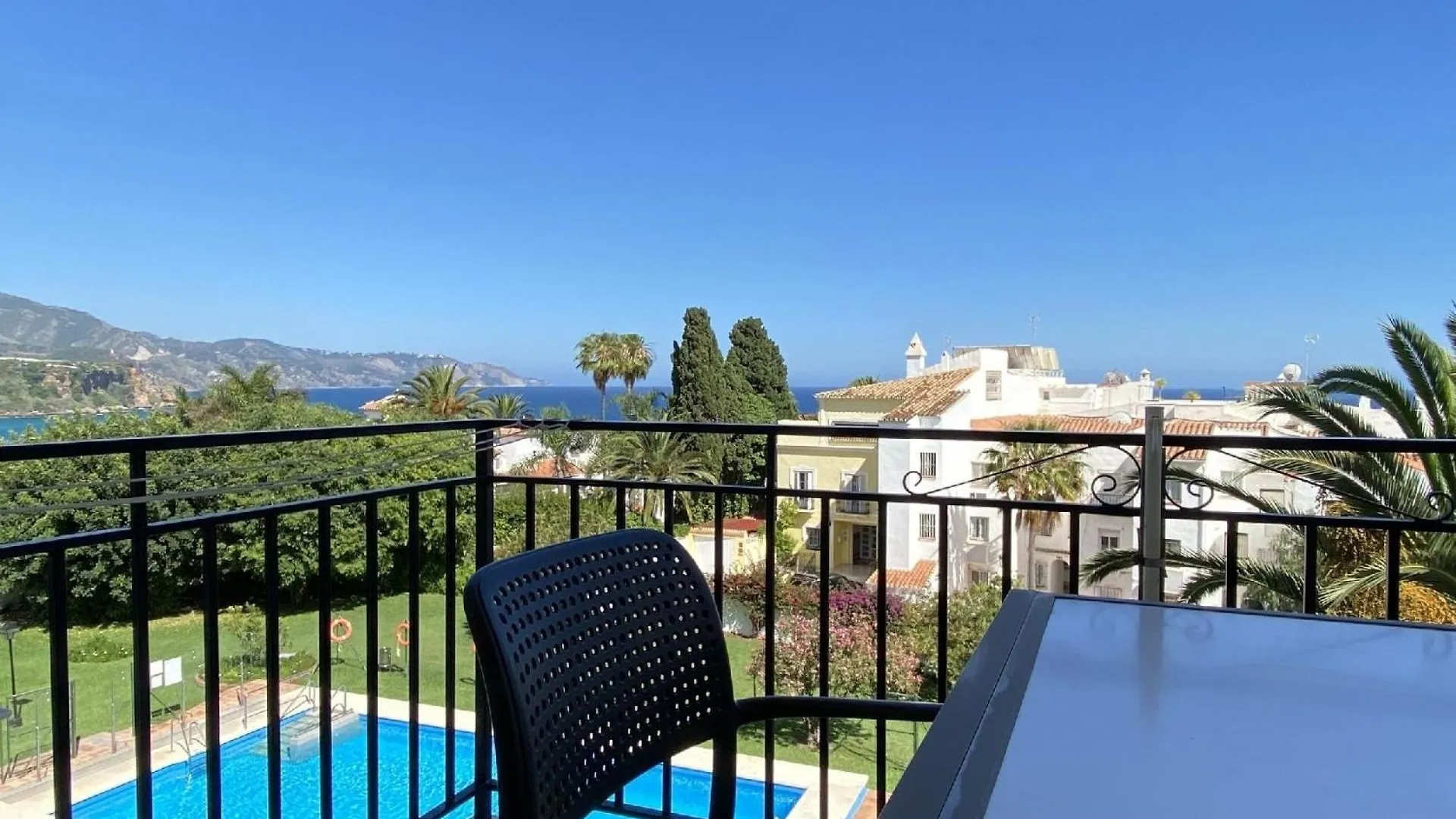 Ferienwohnung Fuer 4 Personen Ca 70 Qm In Nerja, Andalusien Costa Del Sol